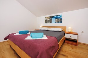 Apartment (A1)
