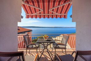 Apartment (A1) | Water view - Apartment Davor (Crikvenica)