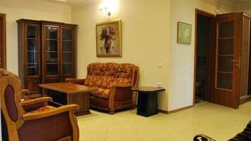 Leilighet | Oppholdsområde | TV