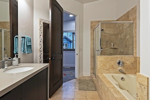 Townhouse, 3 soverom | Bad | Håndklær