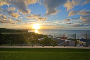 Private Vacation Home | Beach/ocean view