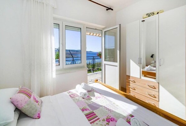 5 bedrooms, free WiFi