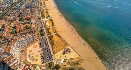 204-Luxury apartment near the beach with sea view and pool
