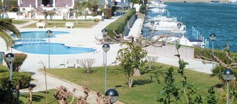 232-Apartment with ,terrace and pool