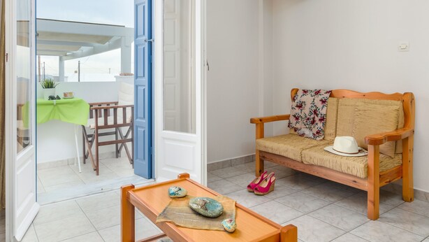 Living area - Mini Apartment-House in Plakias (Milos)