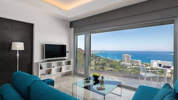 Smart TV, books, stereo