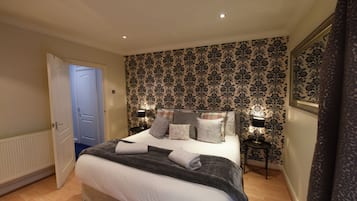3 bedrooms, premium bedding, individually decorated