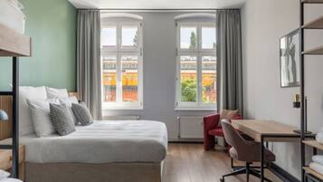 Large 1 Bedroom Apartment with Sofa Bed | 1 bedroom, premium bedding, down duvets, in-room safe