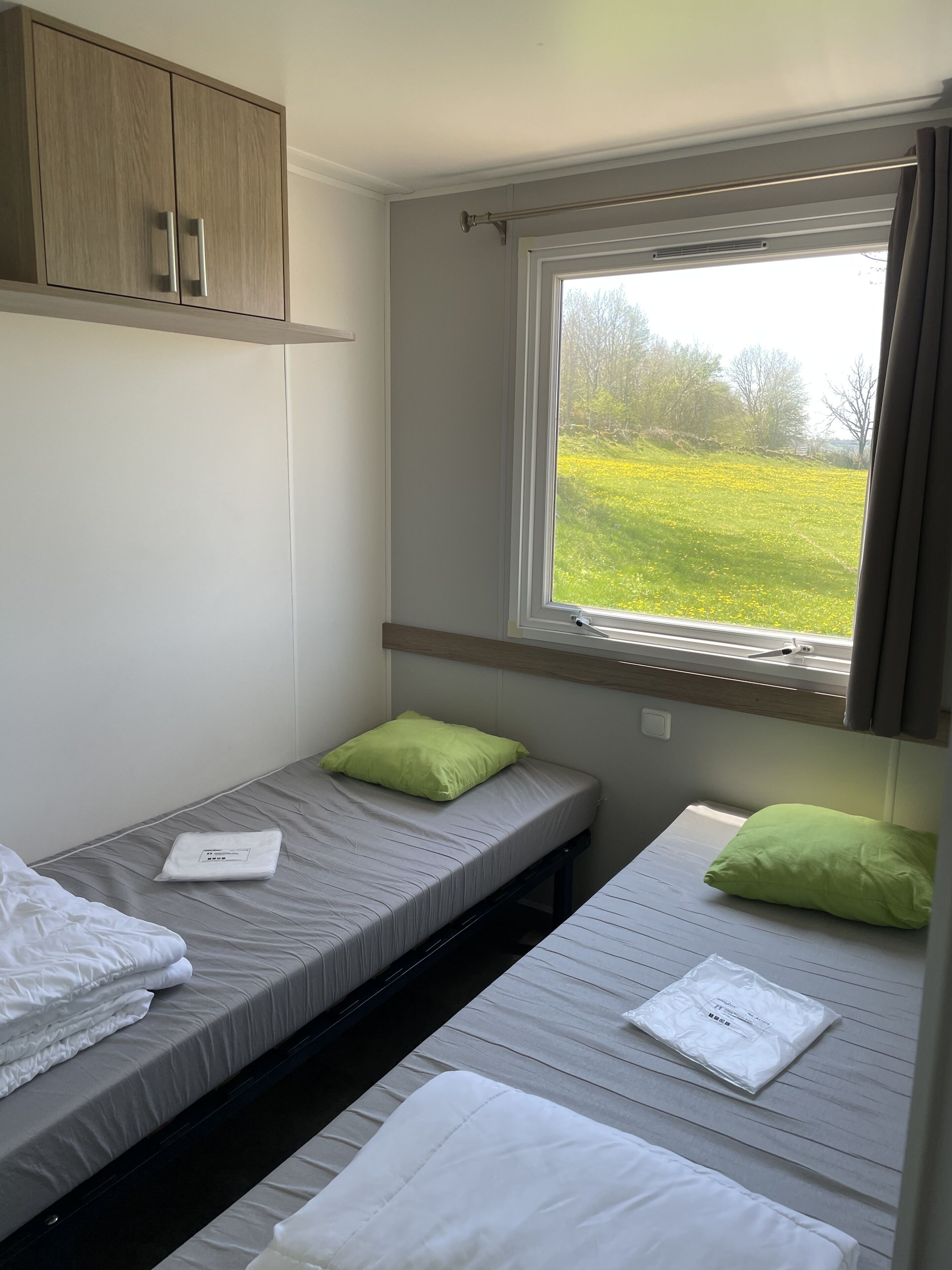Chambres insonorisées, lits bébé (en supplément)