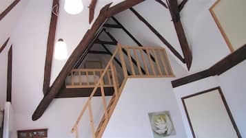 Superior Room | 1 bedroom, individually decorated, individually furnished, soundproofing