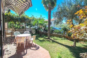 アパートメント 1 ベッドルーム | テラス / パティオ