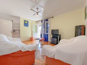 Apartment, Balcony | Living area | TV - Aleksandra (Novigrad)