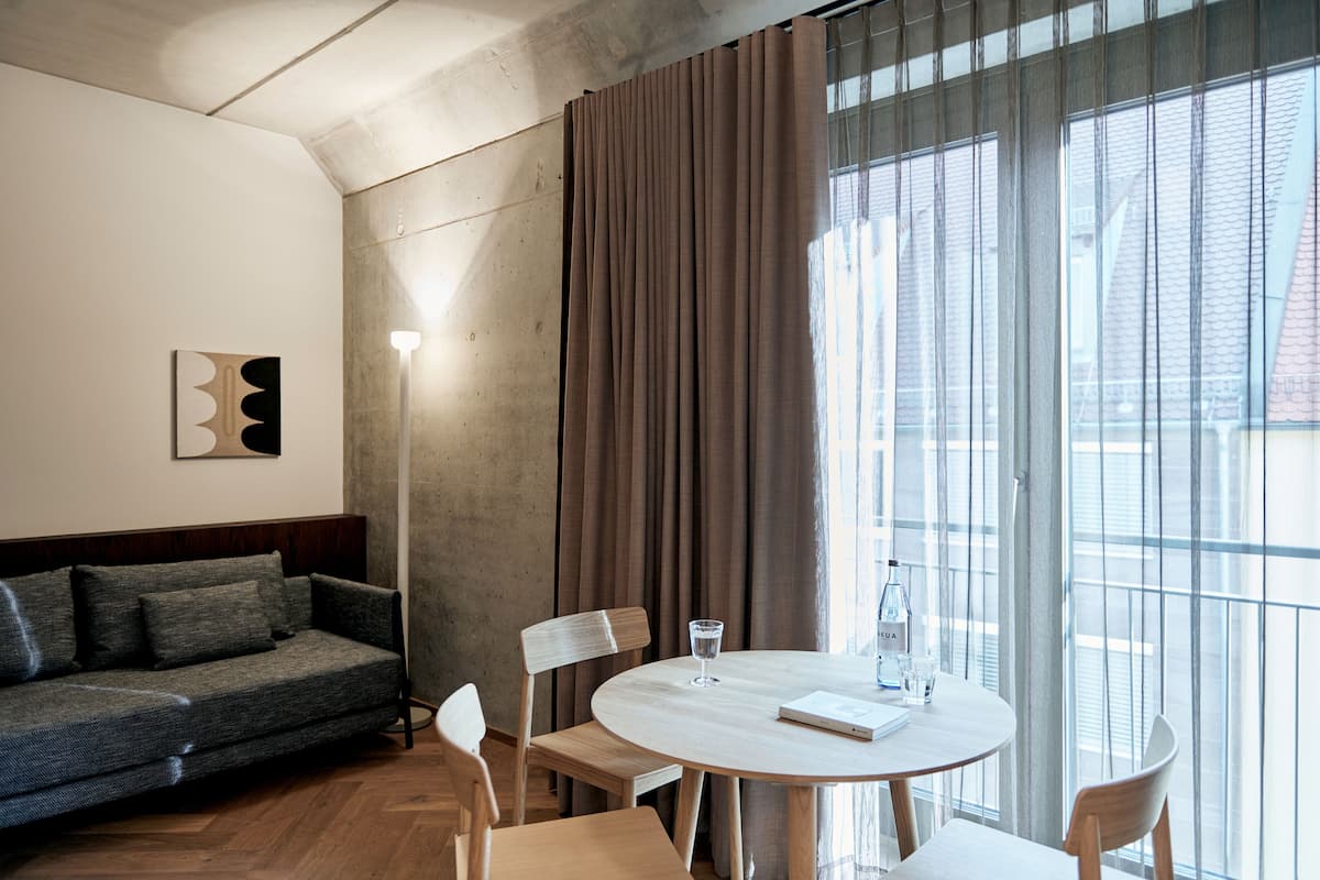 1 habitación, ropa de cama de alta calidad y decoración personalizada