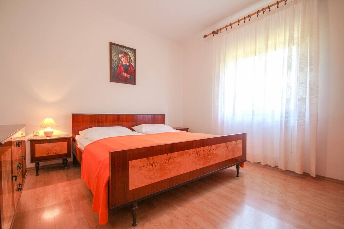 Apartment, Terrace (Orange) | WiFi (free), bed sheets