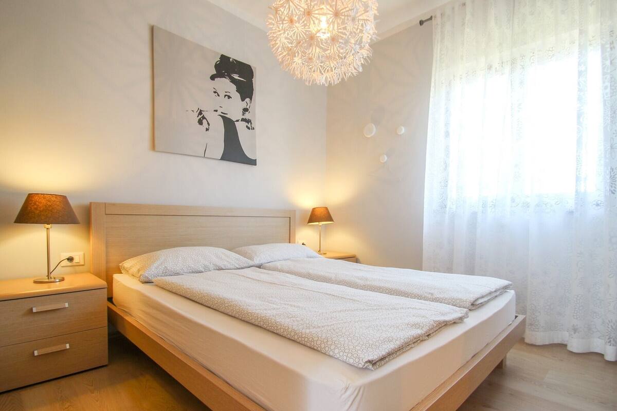 Studio (Apartment) | WiFi (free), bed sheets