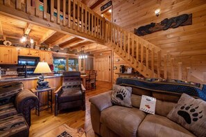 Smart TV, fireplace, DVD player