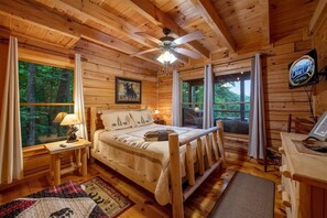 2 bedrooms, desk, free WiFi
