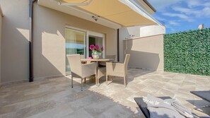 Lägenhet - bottenvåning (Dino) | Terrass/Patio
