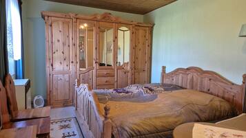 1 camera, Wi-Fi, lenzuola