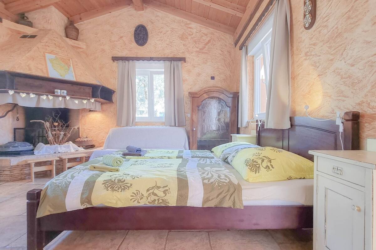 Studio | Een bureau, gratis wifi, beddengoed