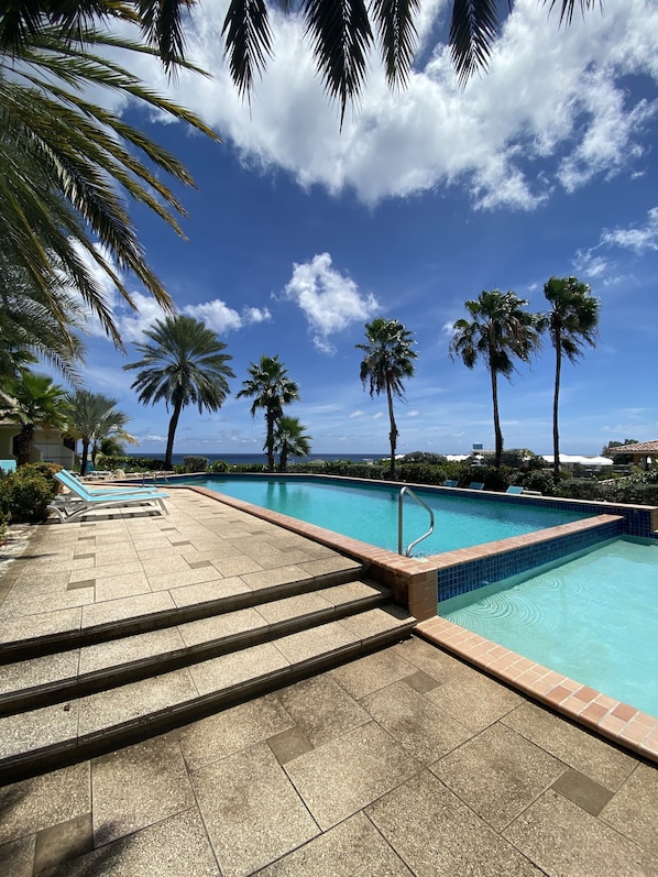 Piscine extérieure