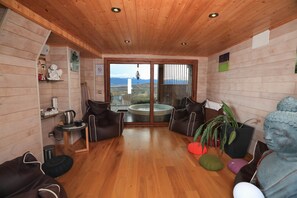 Sauna, banyera d'hidromassatge i bany turc