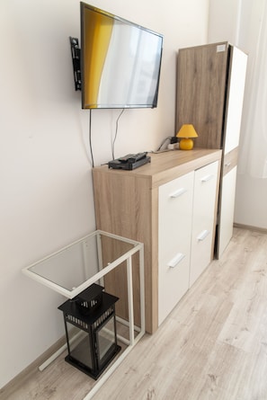 Standard Studio | Television