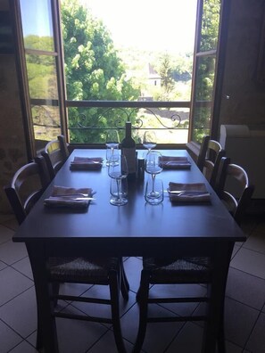 包含每日欧式早餐