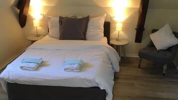 Desk, free WiFi, bed sheets