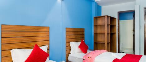 In-room safe, desk, soundproofing, iron/ironing board