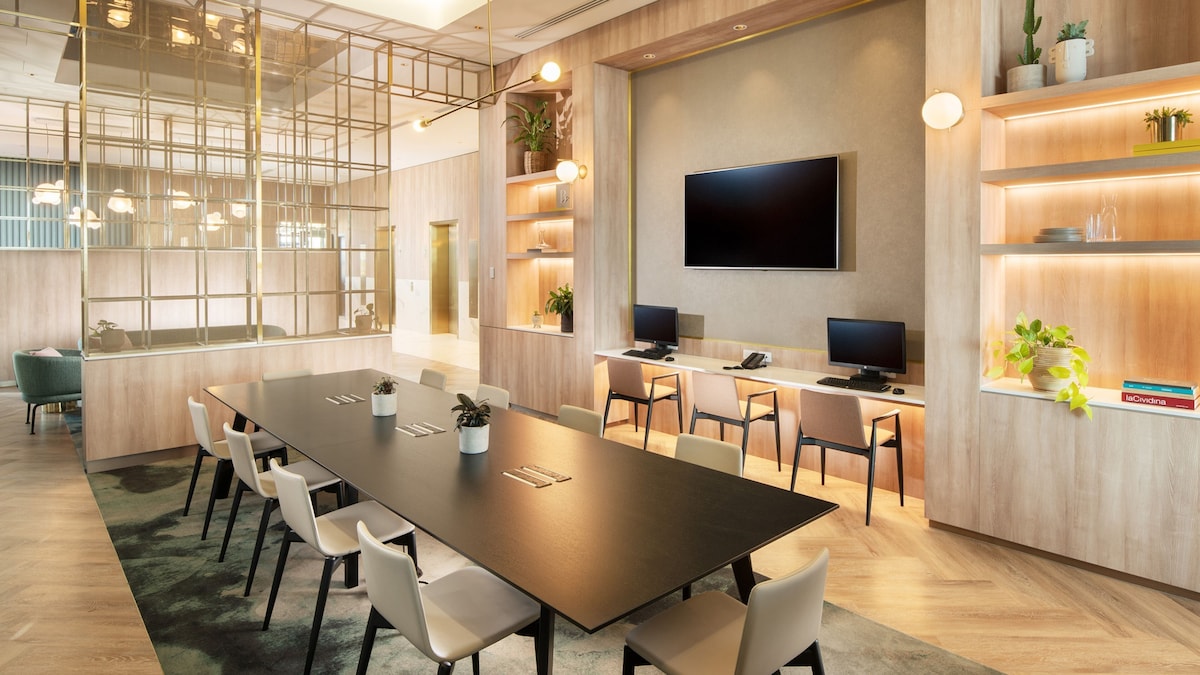 Crowne Plaza Adelaide by IHG