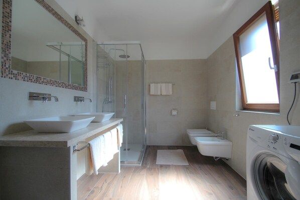 Apartment, 2 Bedrooms (Clai A4+2) | Bathroom | Towels, soap, toilet paper