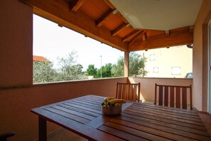 Apartment (David A4+1 nr.2) | Terrace/patio
