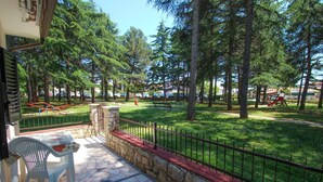 Apartment (A2) | Street view - Elena (Novigrad)