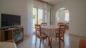 Interior - Elena (Novigrad)
