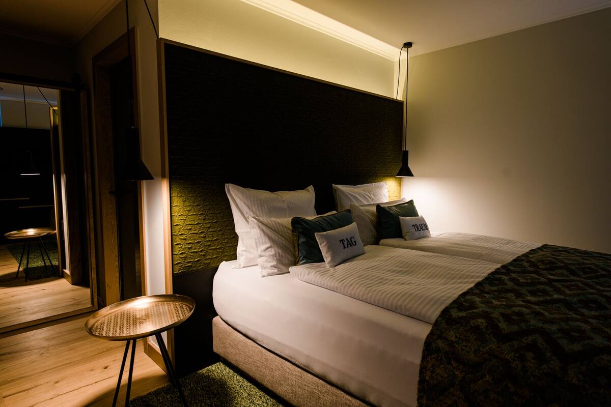 Habitación Confort doble | Ropa de cama de alta calidad, minibar, escritorio