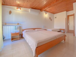 Apartment (A2+1 nr.3) | Kostenloses WLAN, Bettwäsche