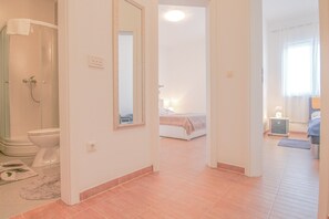 Apartment, Terrace | 2 bedrooms, desk, free WiFi, bed sheets - Lea (Novigrad)