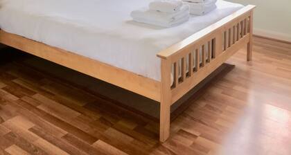 Apple Perch 2BR Flat-Free Parking