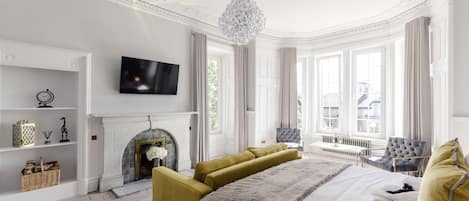 Superior suite, niet-roken | 1 slaapkamer, individueel gedecoreerd, individueel gemeubileerd