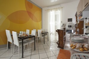 Desayuno de cocina local incluido todos los días