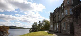 Number 4 Lomond Castle - Sleeps 4 - sleeps 4 guests  in 1 bedroom