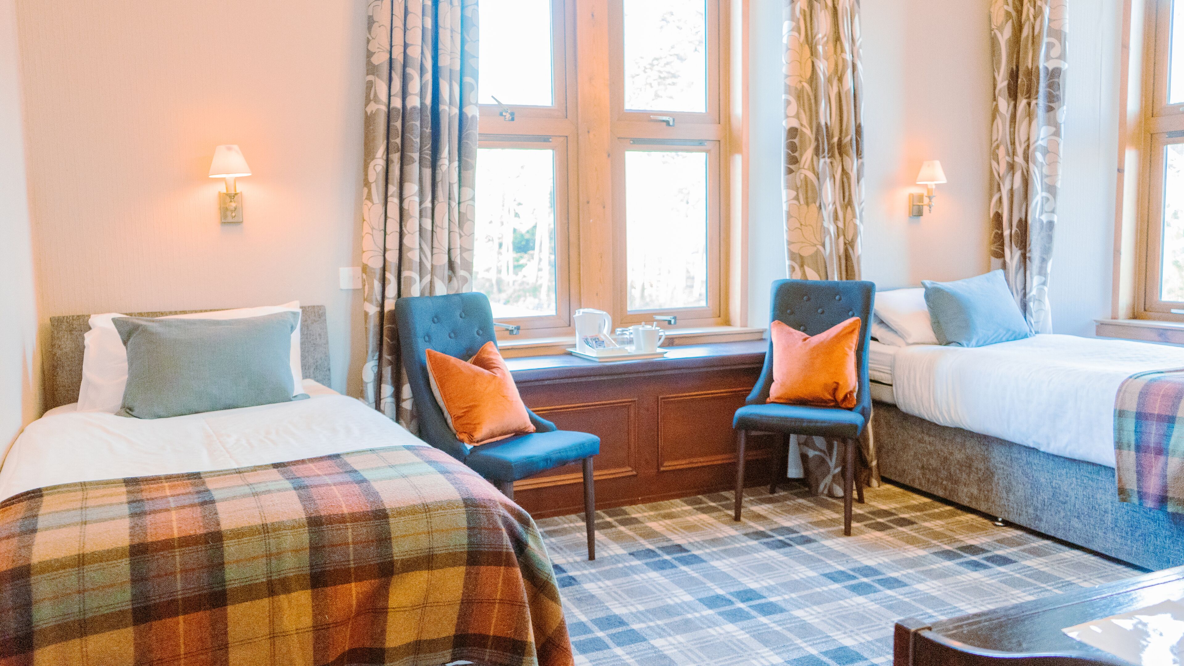 twin room | 1 bedroom, iron/ironing board, free wifi, bed sheets