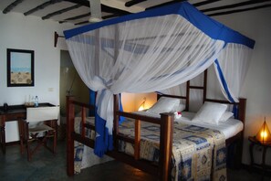 Bungalow - havsutsikt | Skrivbord, arbetsyta för laptop, gratis wi-fi och sängkläder