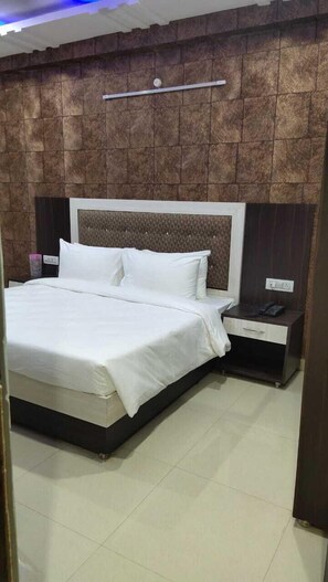 华丽双人房 | 熨斗/熨板、免费 WiFi