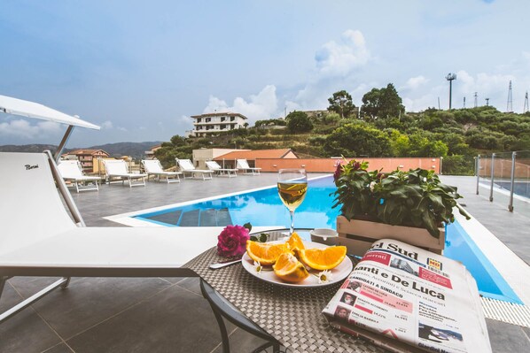 Outdoor pool - THE SECRET APARTMENTS (Patti)