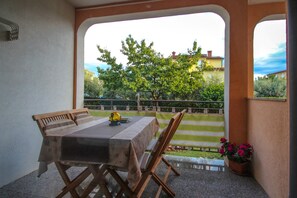 Apartment, Terrace (A4+1) | Terrace/patio - Maria (Novigrad)