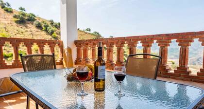 La Encina de Alora Álora by Ruralidays