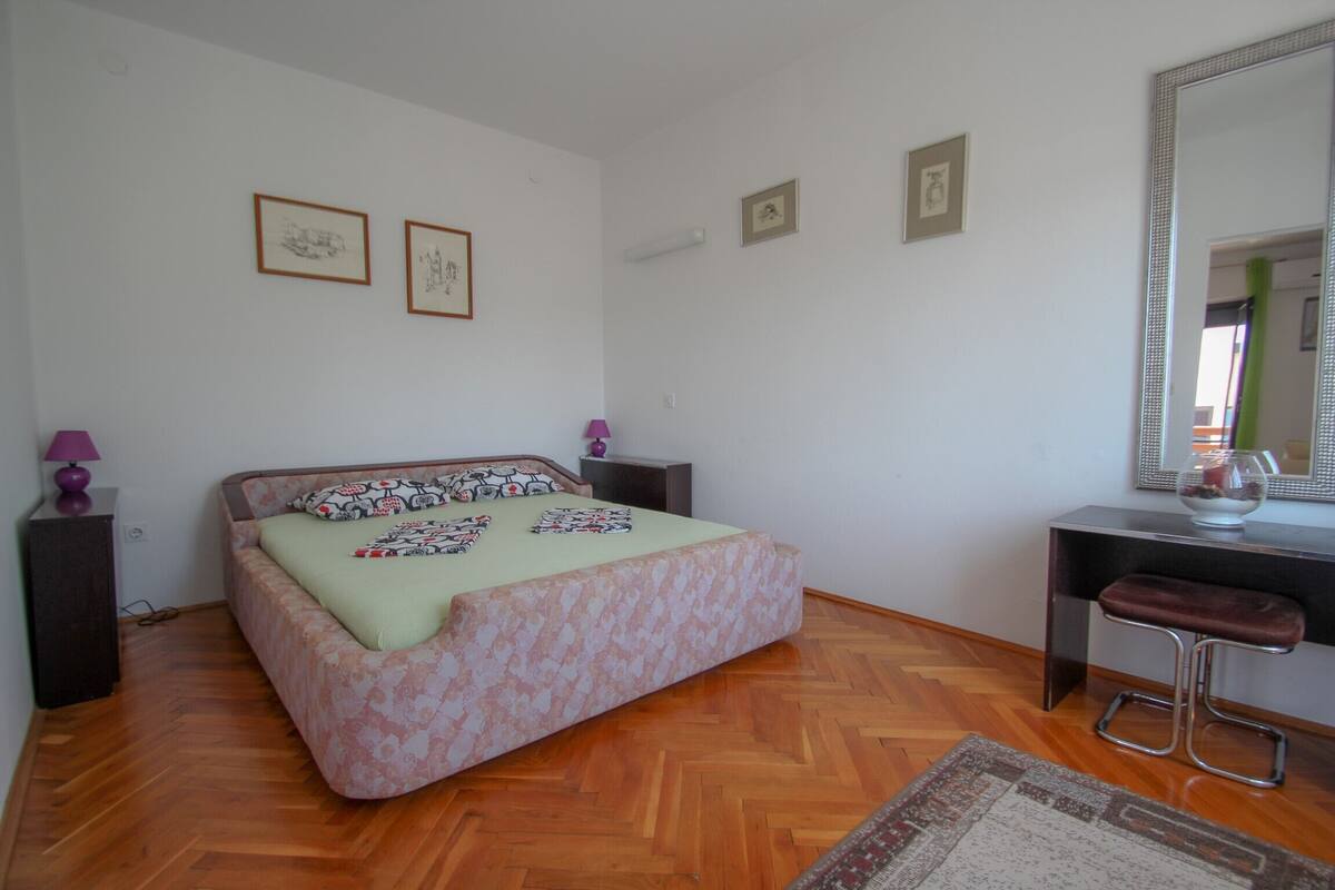 Departamento, 1 habitación (3) | 1 habitación, escritorio, wifi gratis y ropa de cama