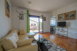 Living area - Marina (Novigrad)